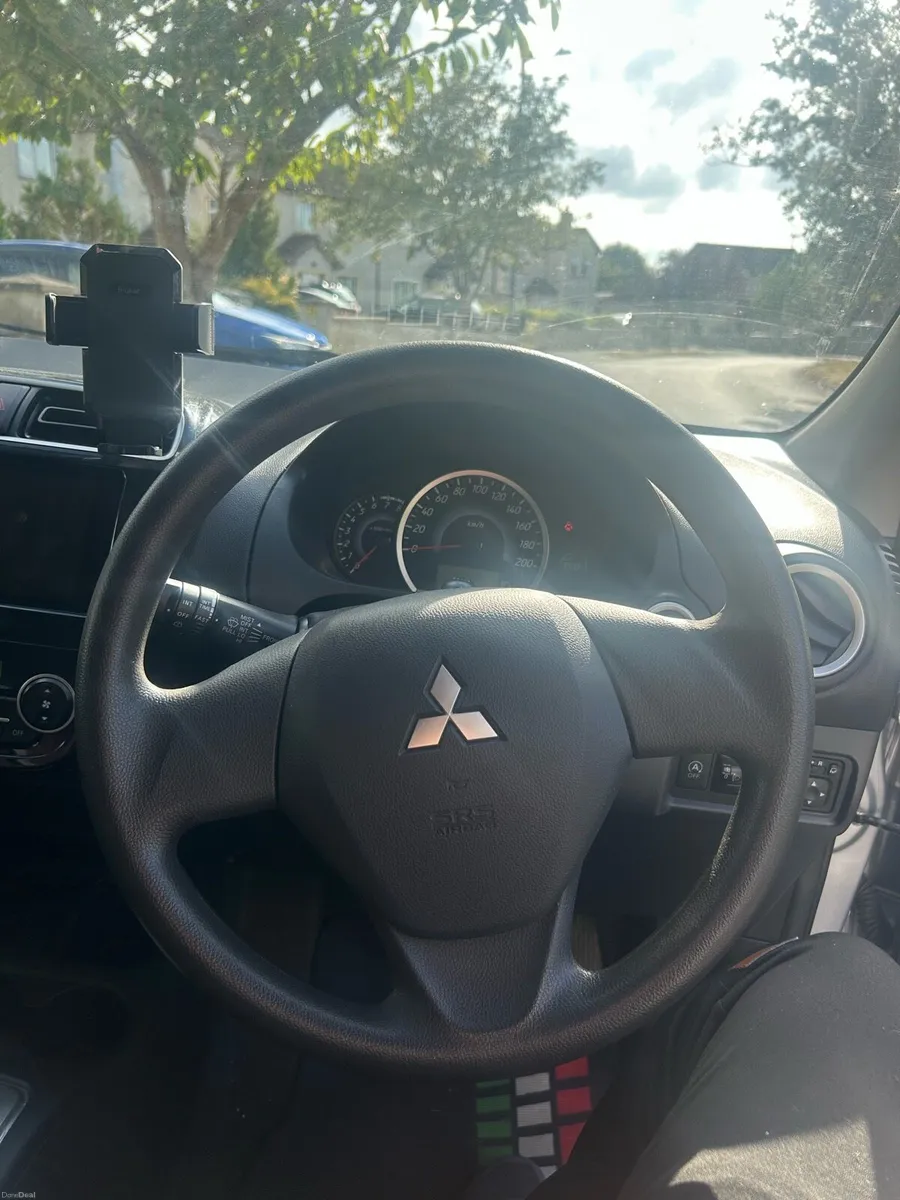 Mitsubishi Mirage 1.0 has petrol Automatic - Image 5