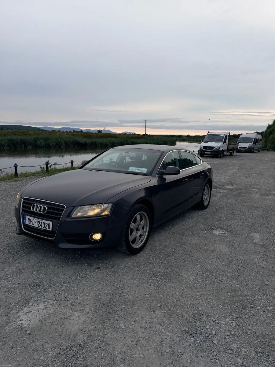 Audi A5 2010 - Image 1