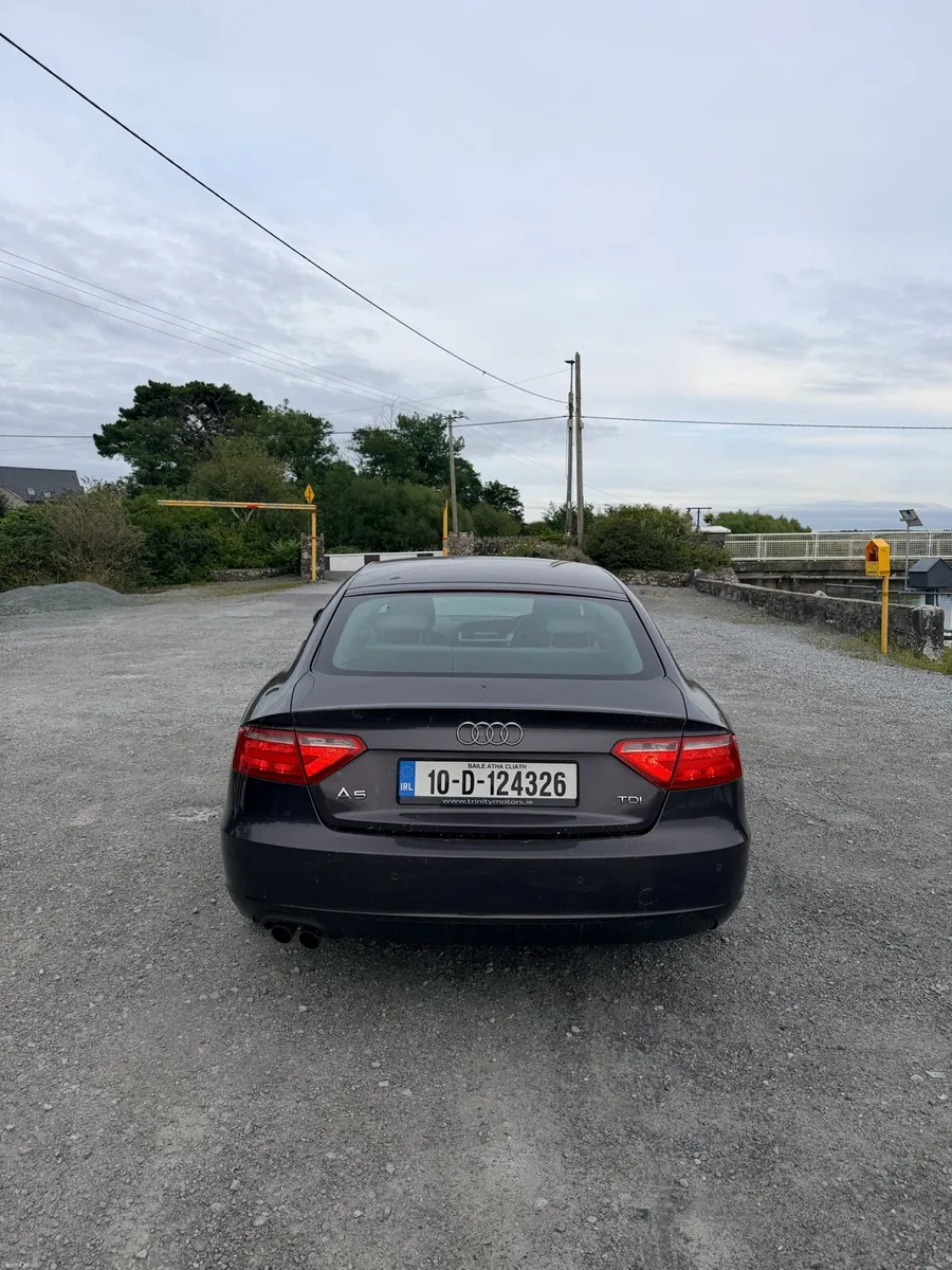 Audi A5 2010 - Image 4