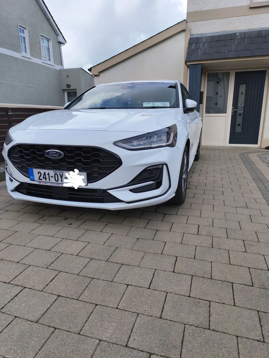 Ford Focus 2024 - Image 4