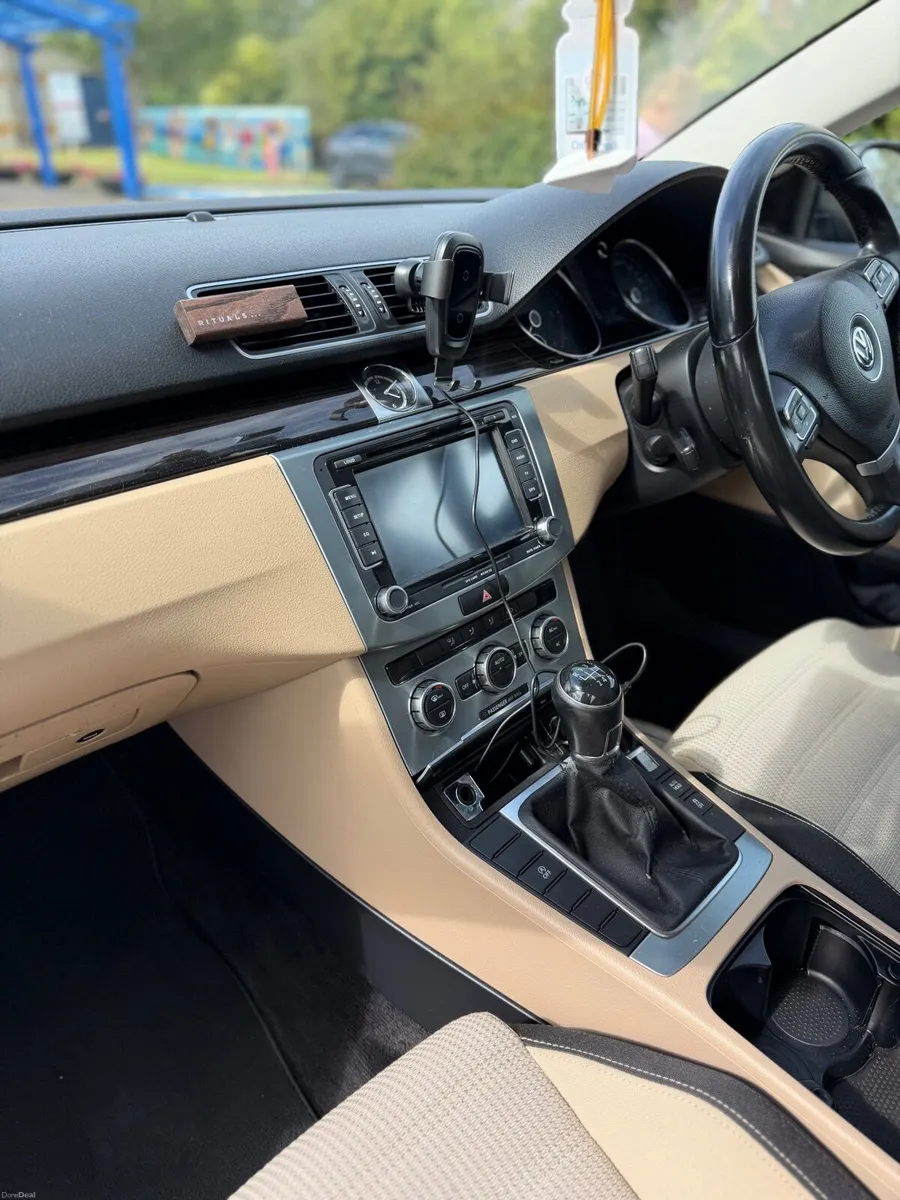 Volkswagen CC 2012 - Image 5