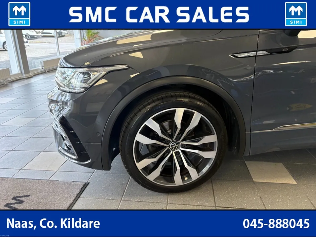 Volkswagen Tiguan R-LINE 2.0 TDI MANUAL 6SPEED FWD - Image 5