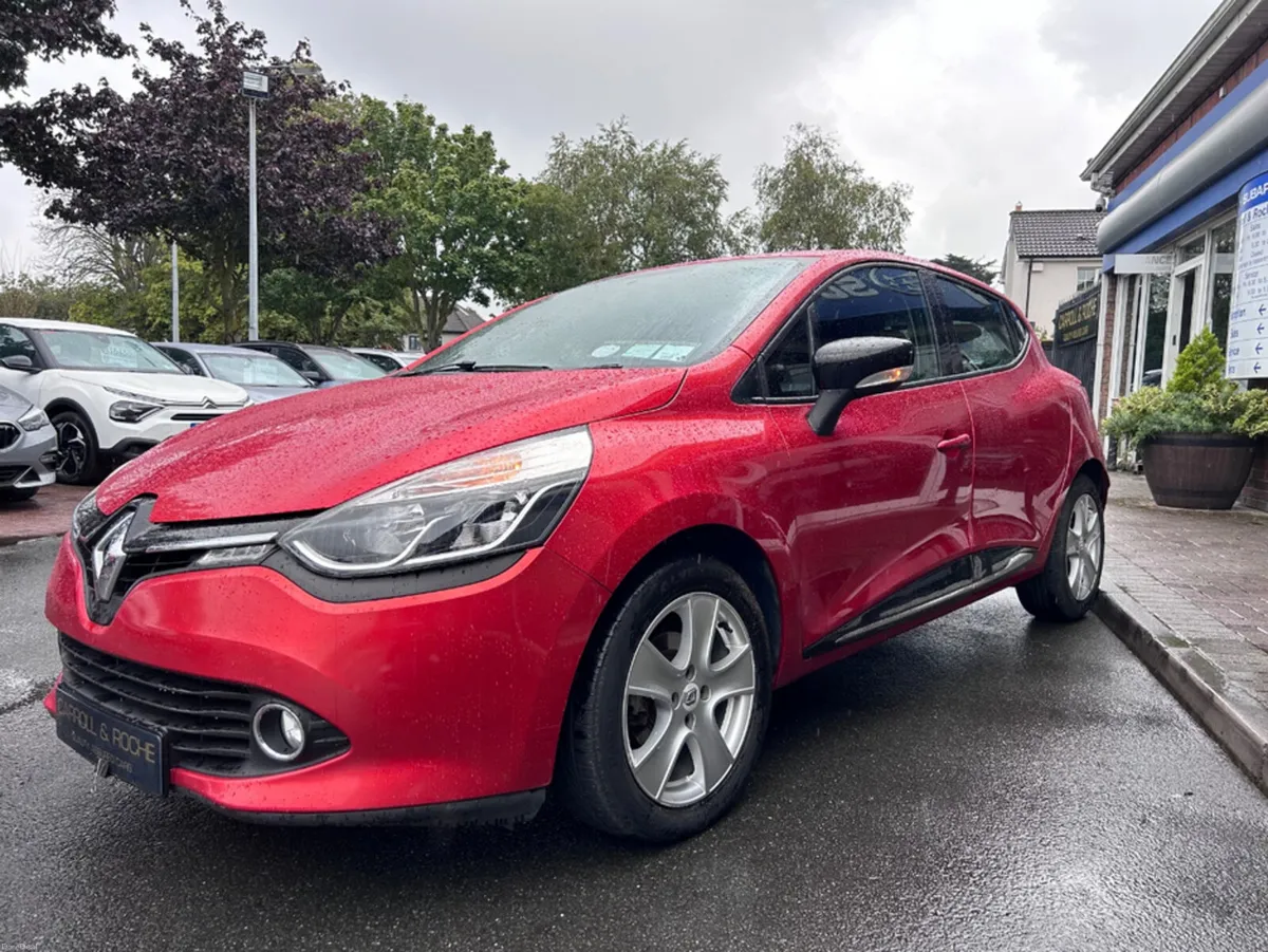 Renault Clio IV DYNAMIQUE 1.2 Super Low Mileage \ - Image 5