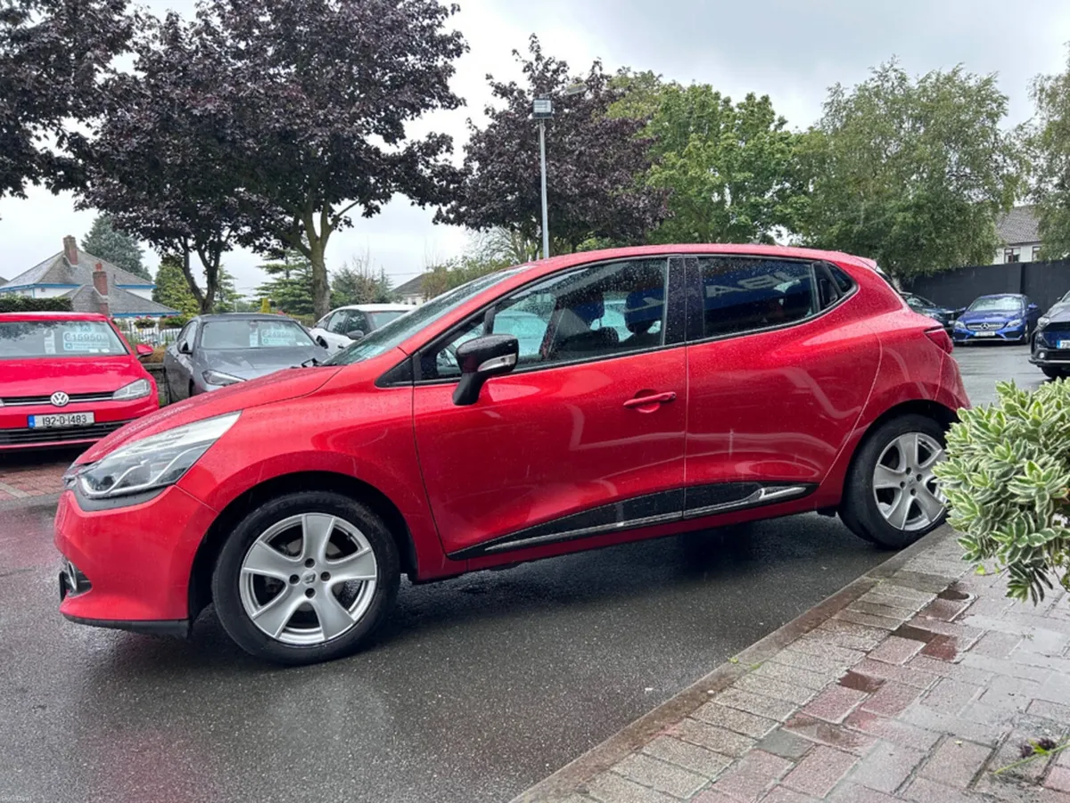 Renault Clio IV DYNAMIQUE 1.2 Super Low Mileage \ - Image 6