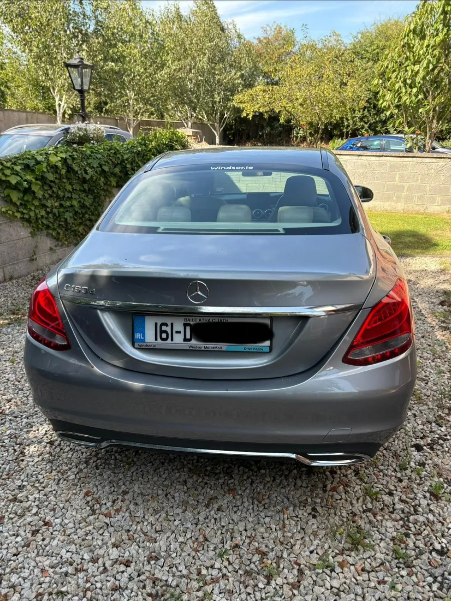Mercedes-Benz C-Class 2016 - Image 6