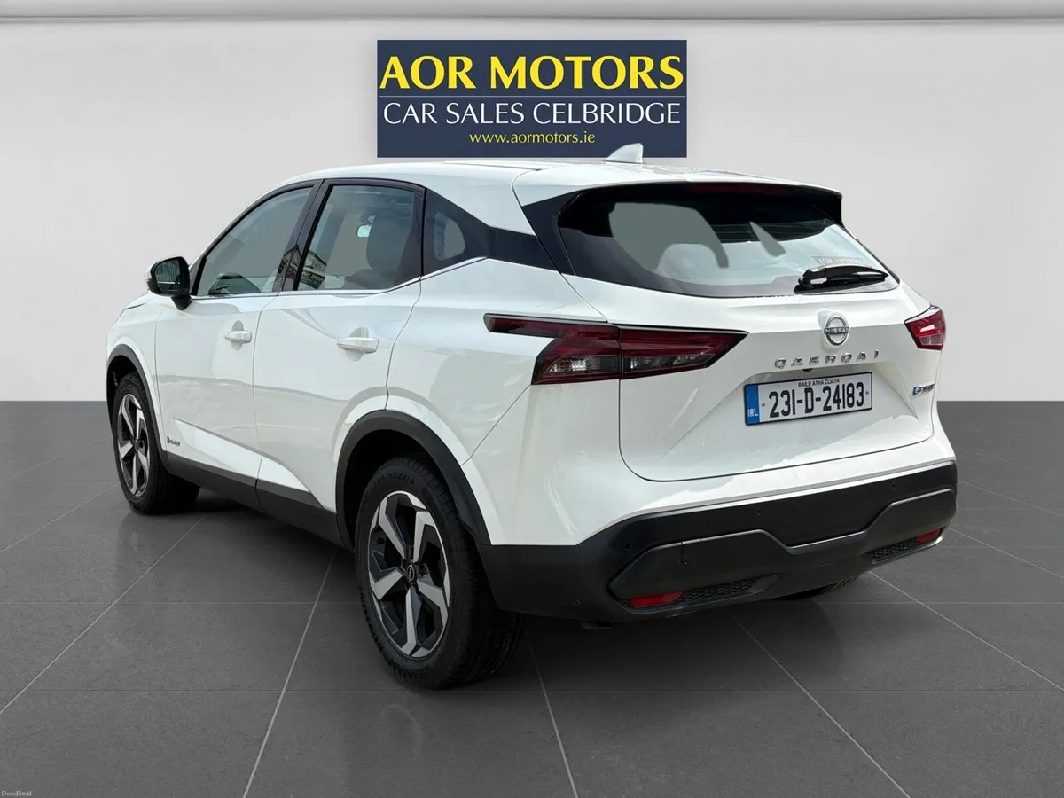 Nissan Qashqai 2023 AUTOMATIC HYBRID IRISH - Image 3