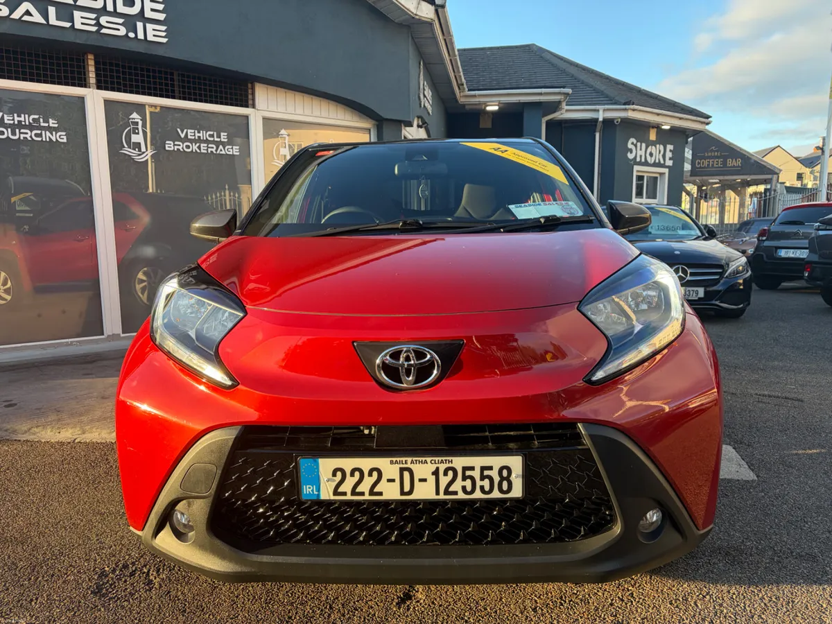 222 Toyota AygoX Play - Image 5