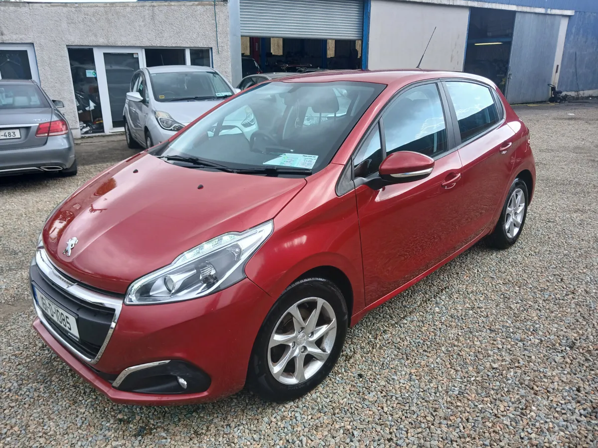 Peugeot 208 2016 - Image 3