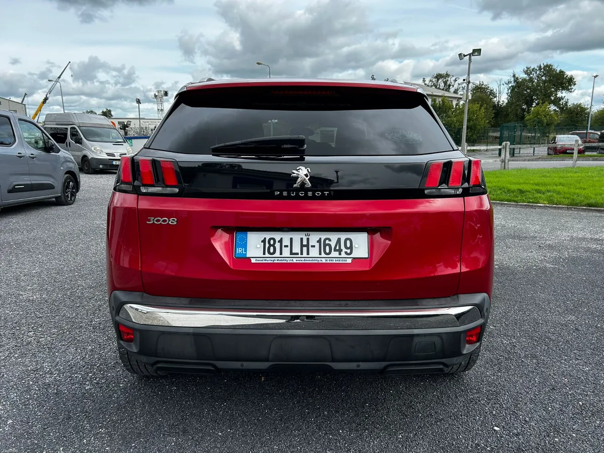181 Peugeot 3008 1.2 Petrol - Image 5