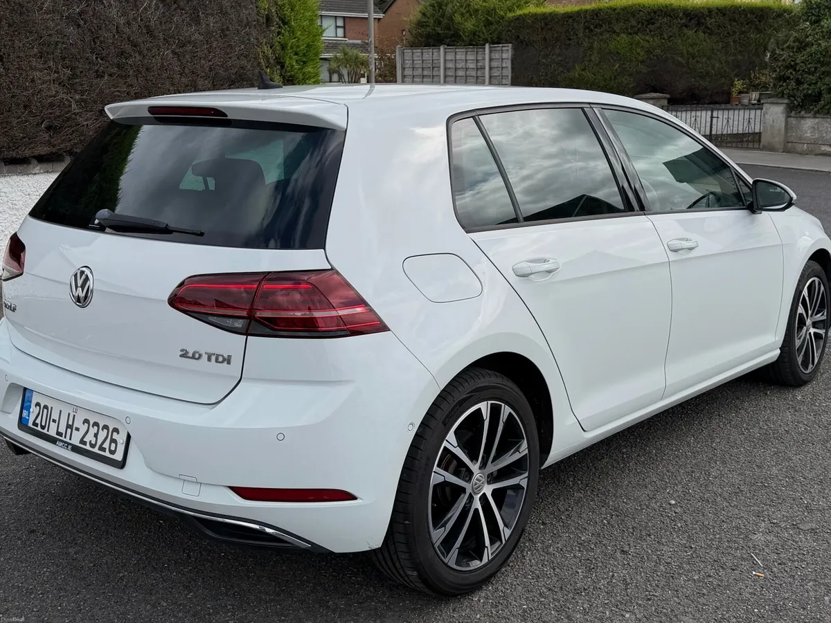 Volkswagen Golf - Image 2