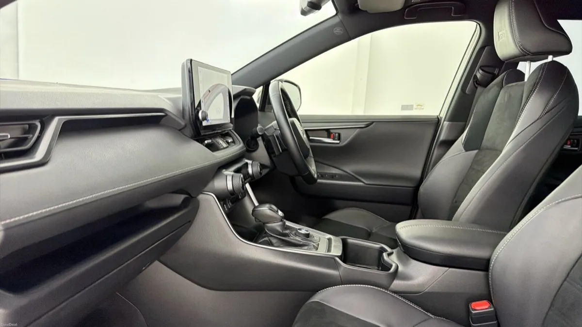 Toyota RAV4 2.5 VVT-i Hybrid GR Sport 5dr CVT [Bi- - Image 5