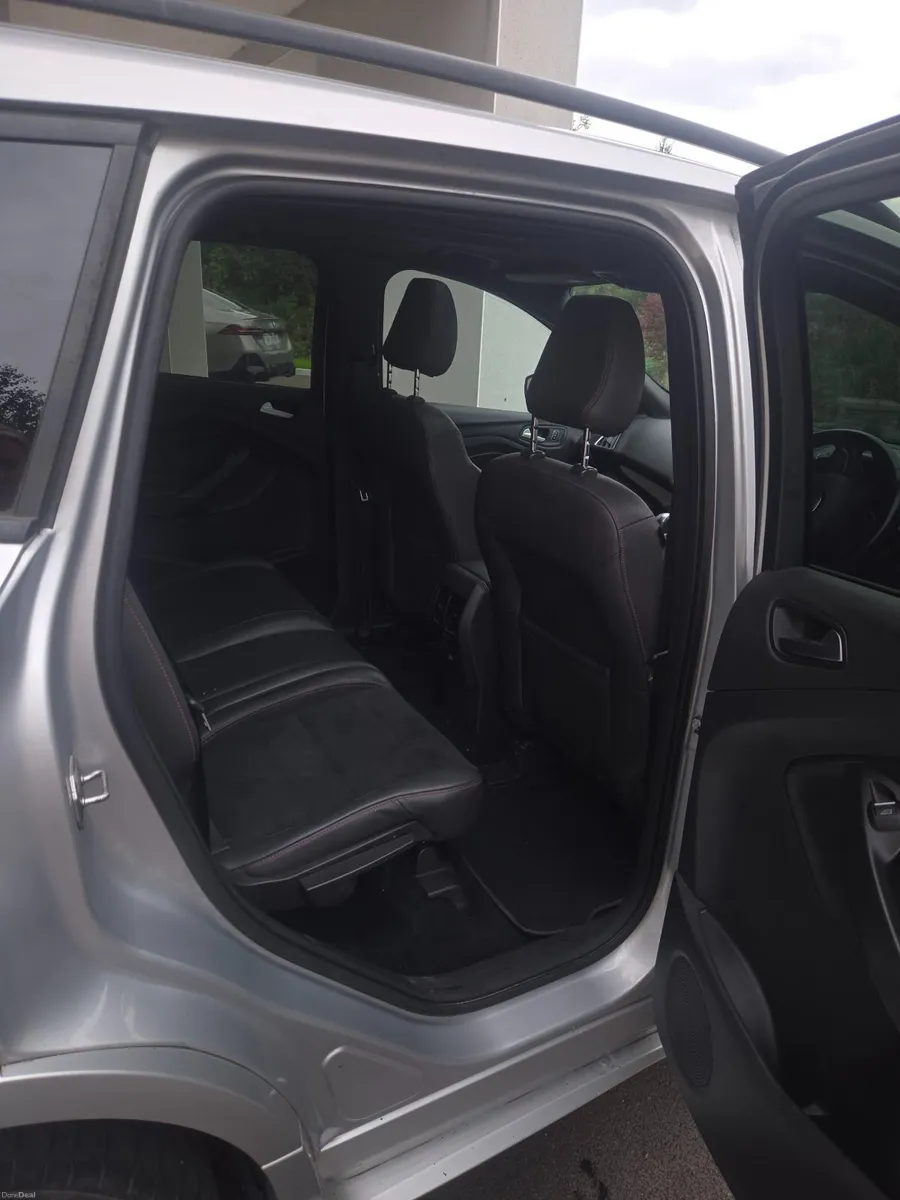Ford Kuga ST-LINE 1.5 - Image 6