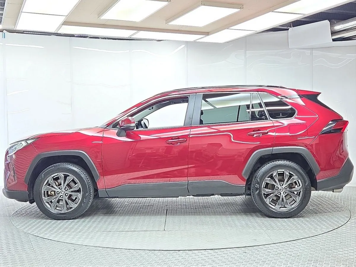 Toyota RAV4 2.5 Hybrid Sol Model - Image 5