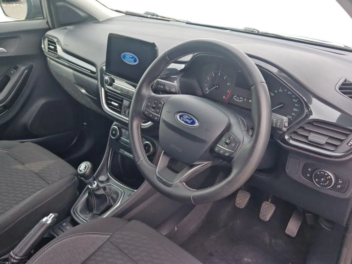 Ford Puma 1.0L EcoBoost Hybrid 125PS Titanium - Image 5