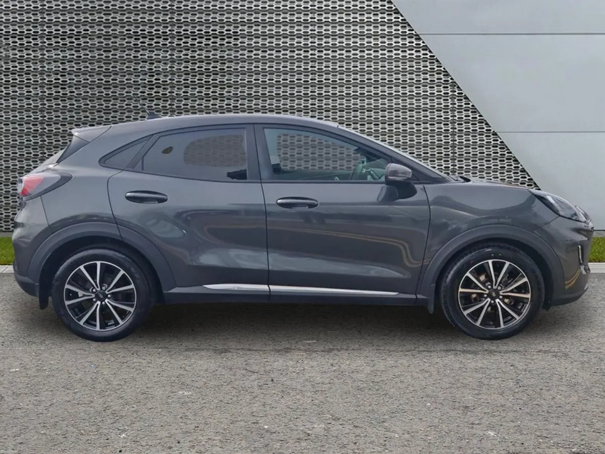 Ford Puma 1.0L EcoBoost Hybrid 125PS Titanium - Image 6