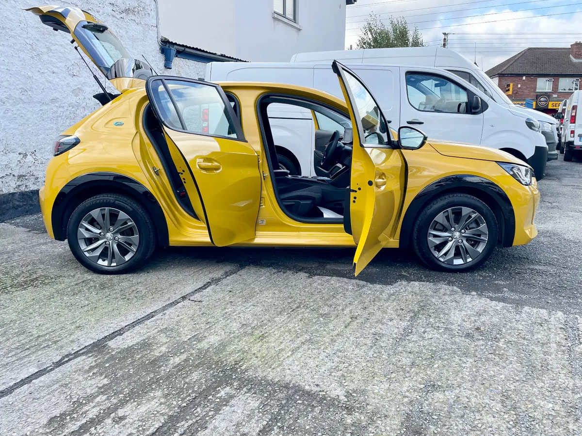 Peugeot E-208 50KWH 136BHP Auto Full EV,2022 - Image 3