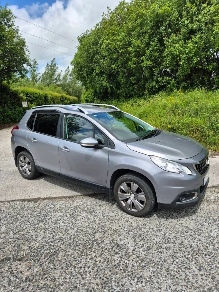Peugeot 2008 - Image 2