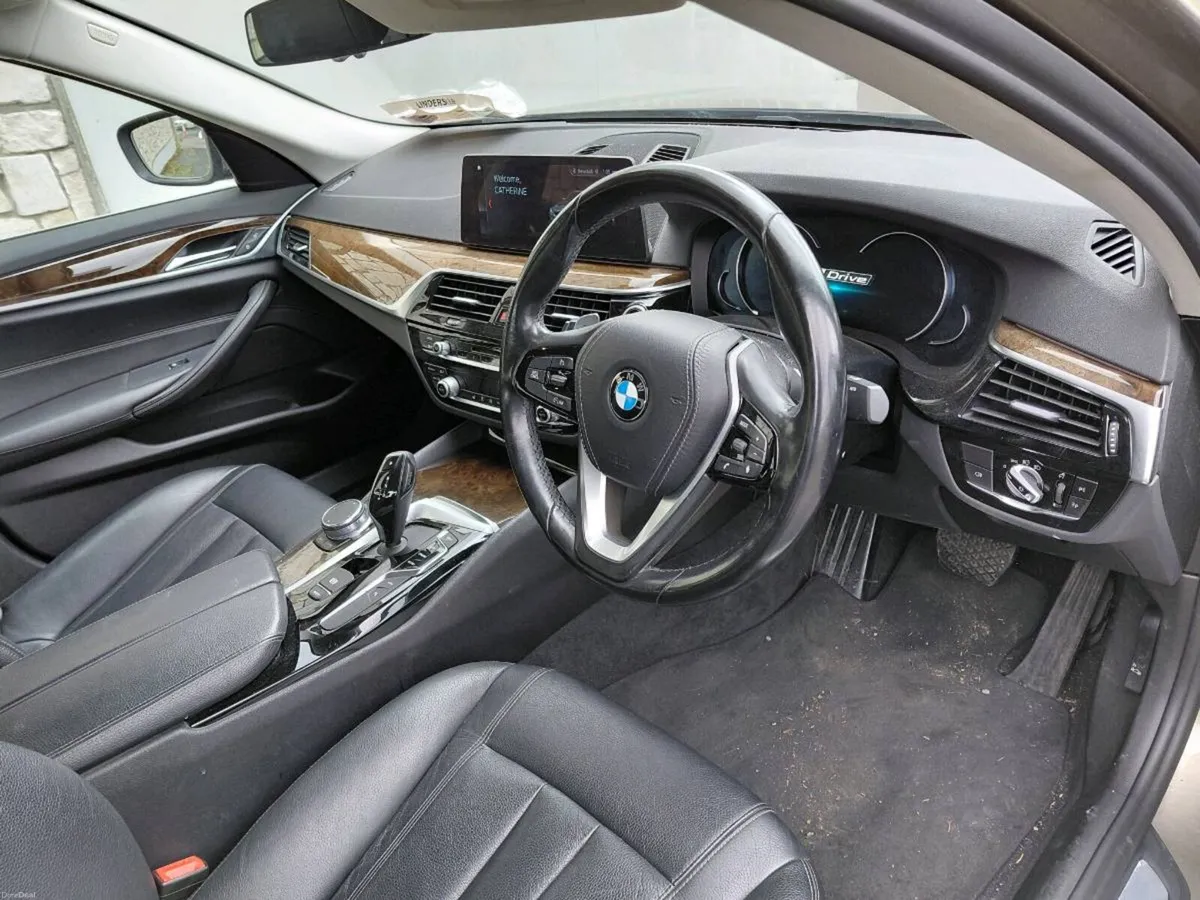 Bmw 5series petrol hybrid nctd 8/27  2l auto 2017 - Image 6