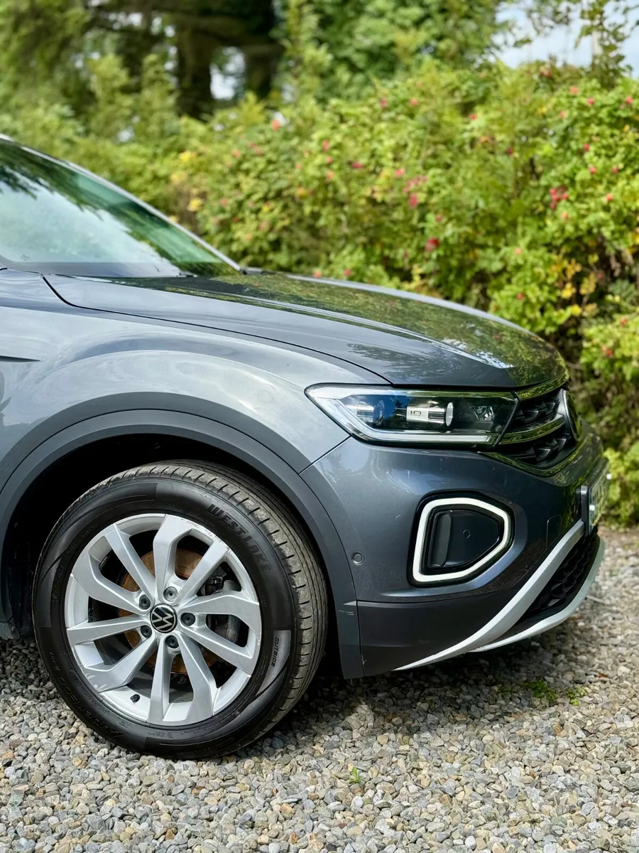 2023 Volkswagen T-Roc Style 1.5 TSI 150HP DSG Auto - Image 4