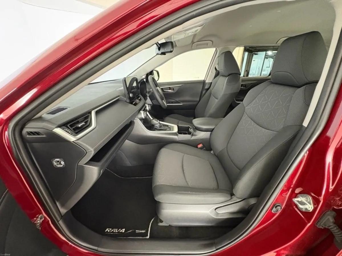 Toyota RAV4 Luna Hybrid - Image 6