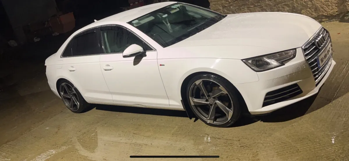 Audi A4 2016 - Image 4
