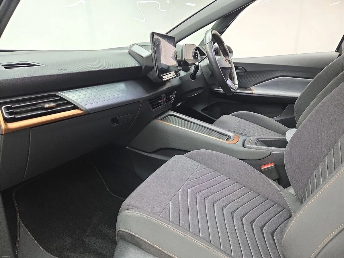 Cupra Born 150 KW 58KWH 204HP - Image 4