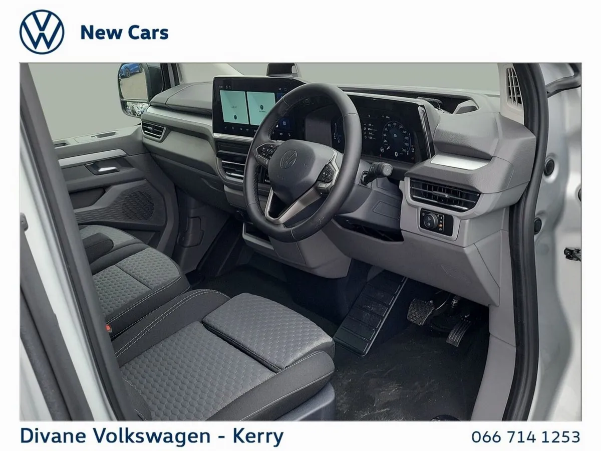 Volkswagen Caravelle PHEV 9 SEATER LIFE LWB AUTOMA - Image 4