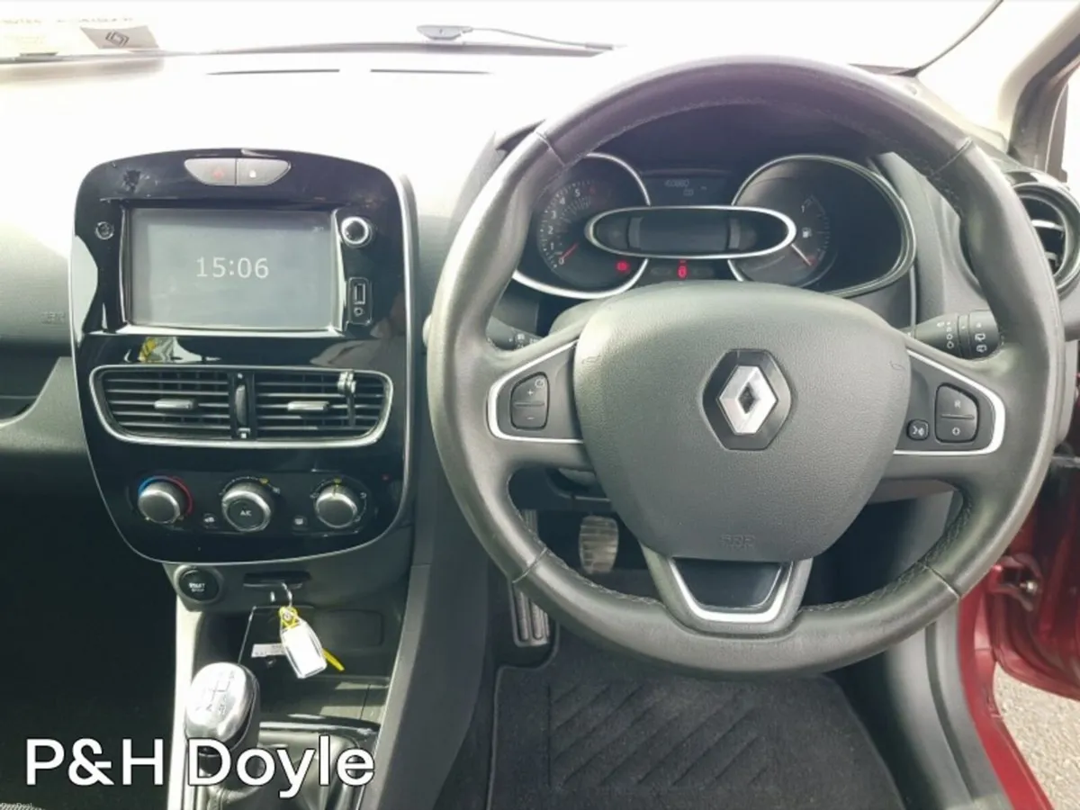 Renault Clio DYNAMIQUE NAV - Image 2