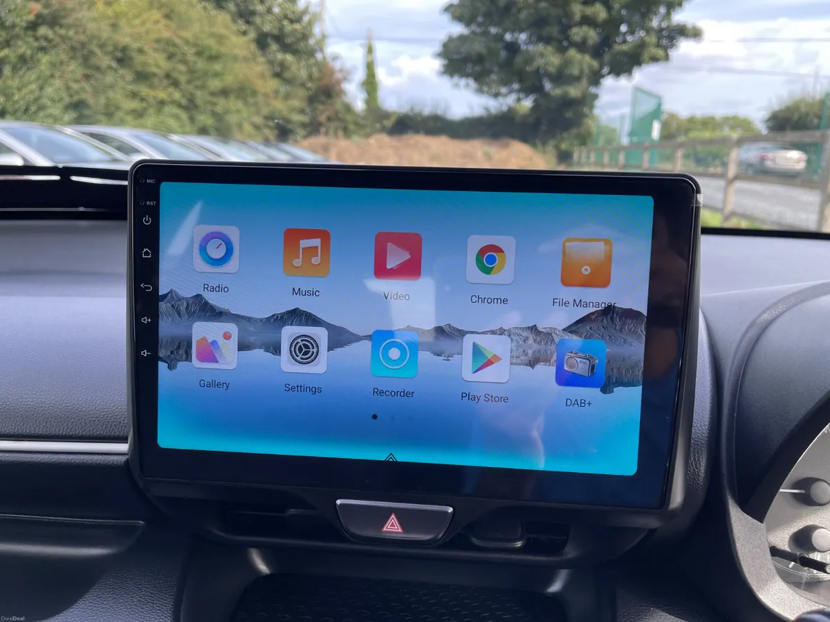 Toyota Yaris 2021 Automatic Petrol Hybrid - Image 4