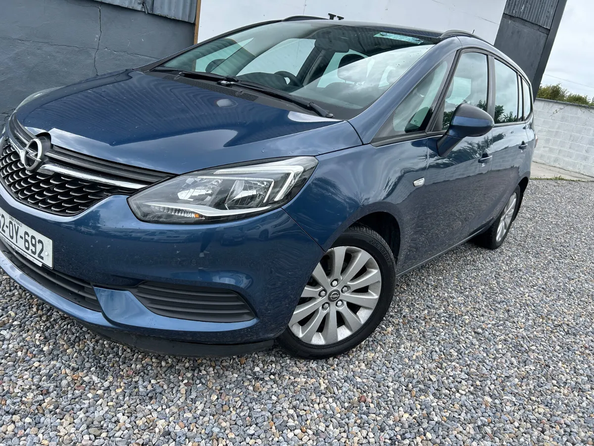 Opel Zafira 2016 (7 Seater ) - Image 3