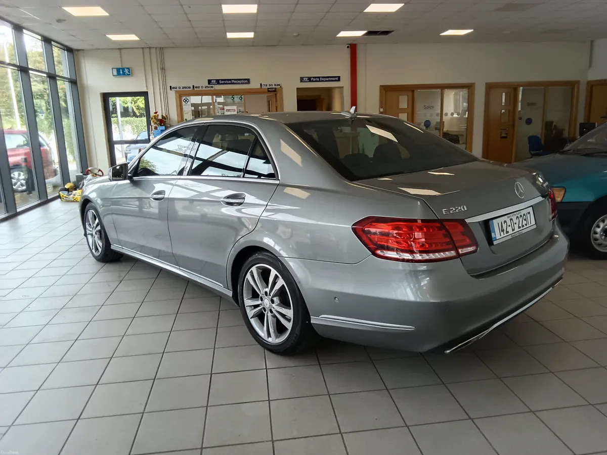 Mercedes-Benz E-Class 2014 SE Auto Spotless - Image 5