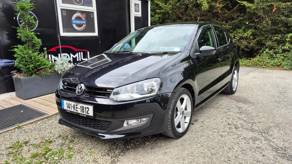 Volkswagen Polo Manual 2014 - Image 3