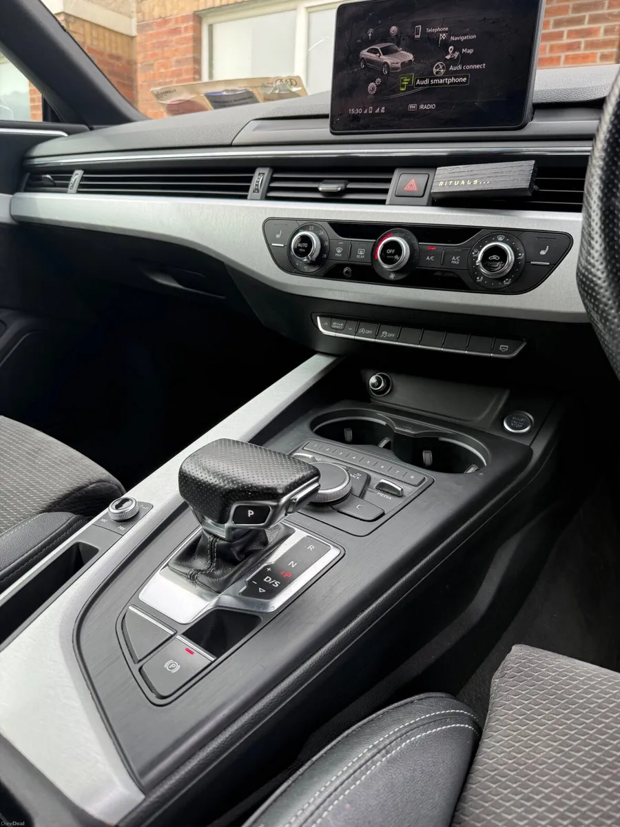 Audi A5 2018 - Image 4