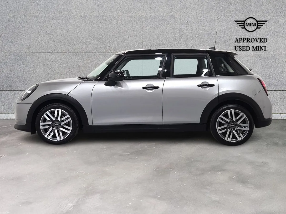Mini Cooper Cooper Classic Auto - Image 3