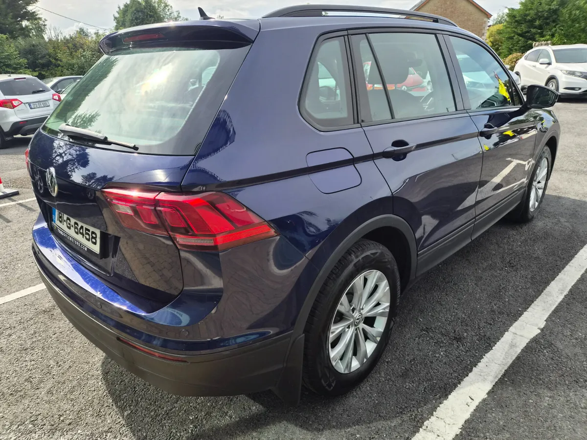 Volkswagen Tiguan 2018 2.0L Diesel Manual - Image 3