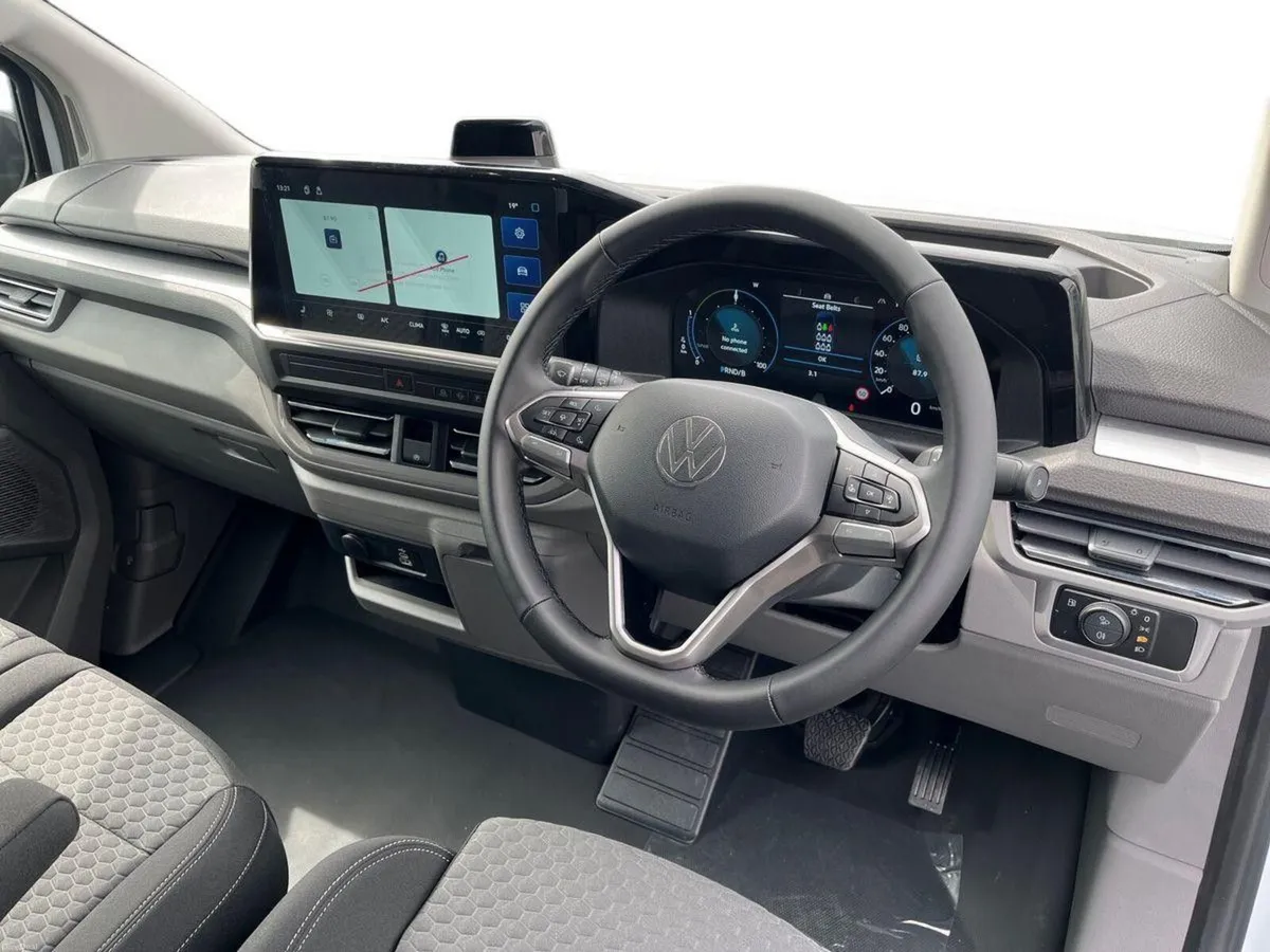 Volkswagen Caravelle Life LWB 240 PHEV - Image 6