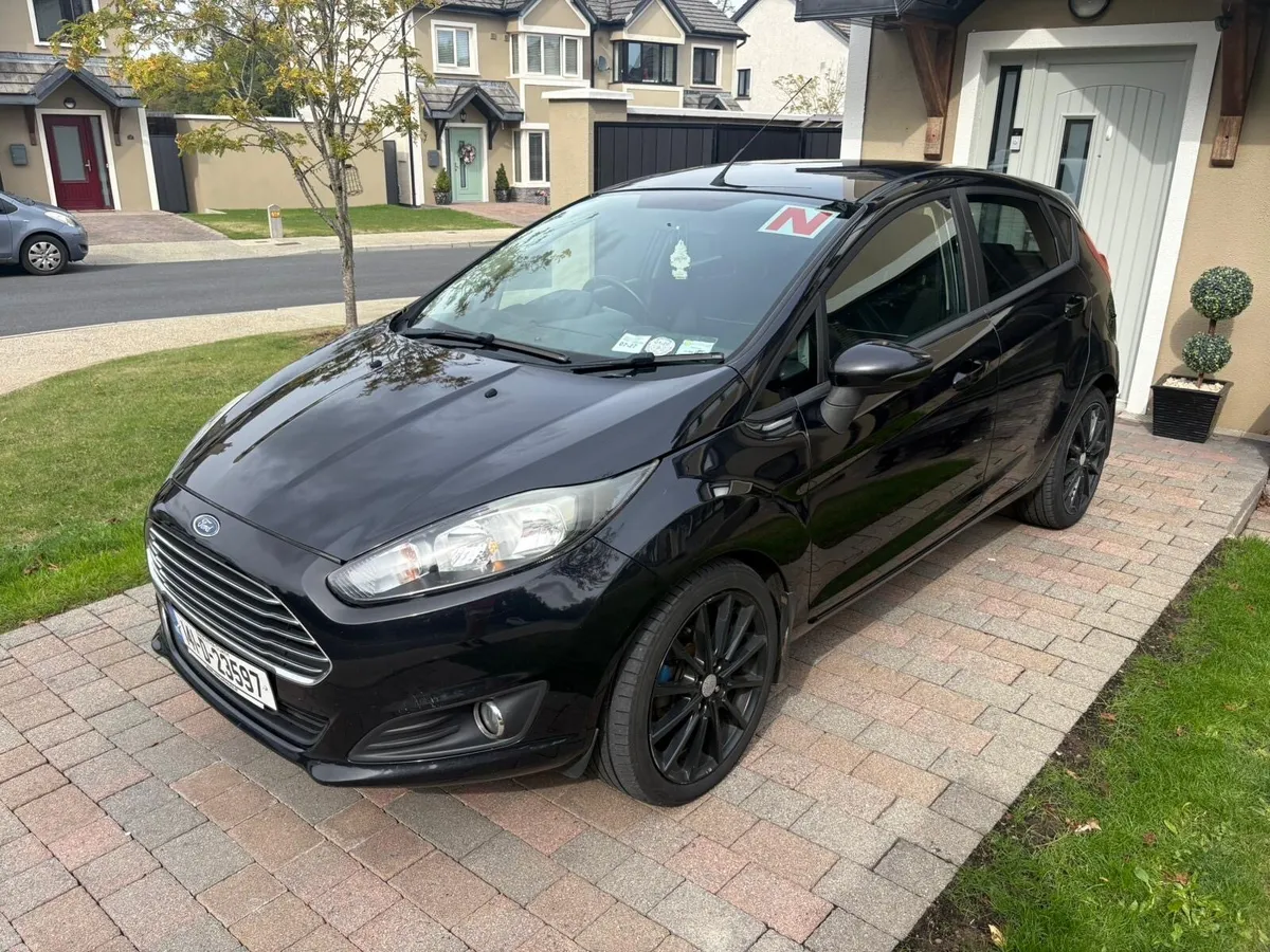 2014 Ford Fiesta 1.25 5dr Zetec - Image 2