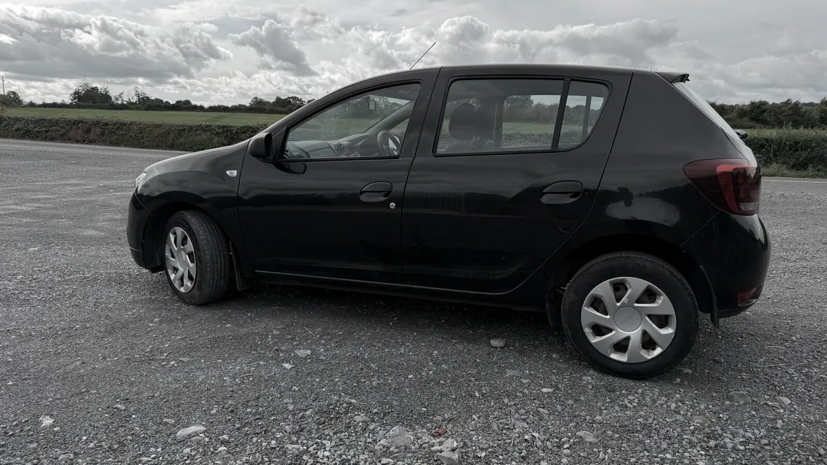 Dacia Sandero 1.0 petrol - Image 3