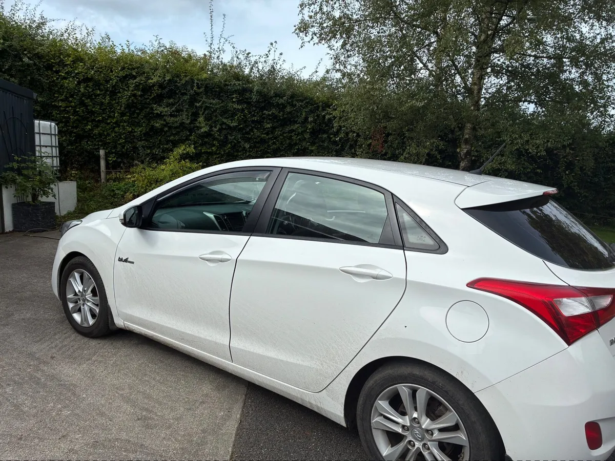Hyundai i30 2014 - Image 3