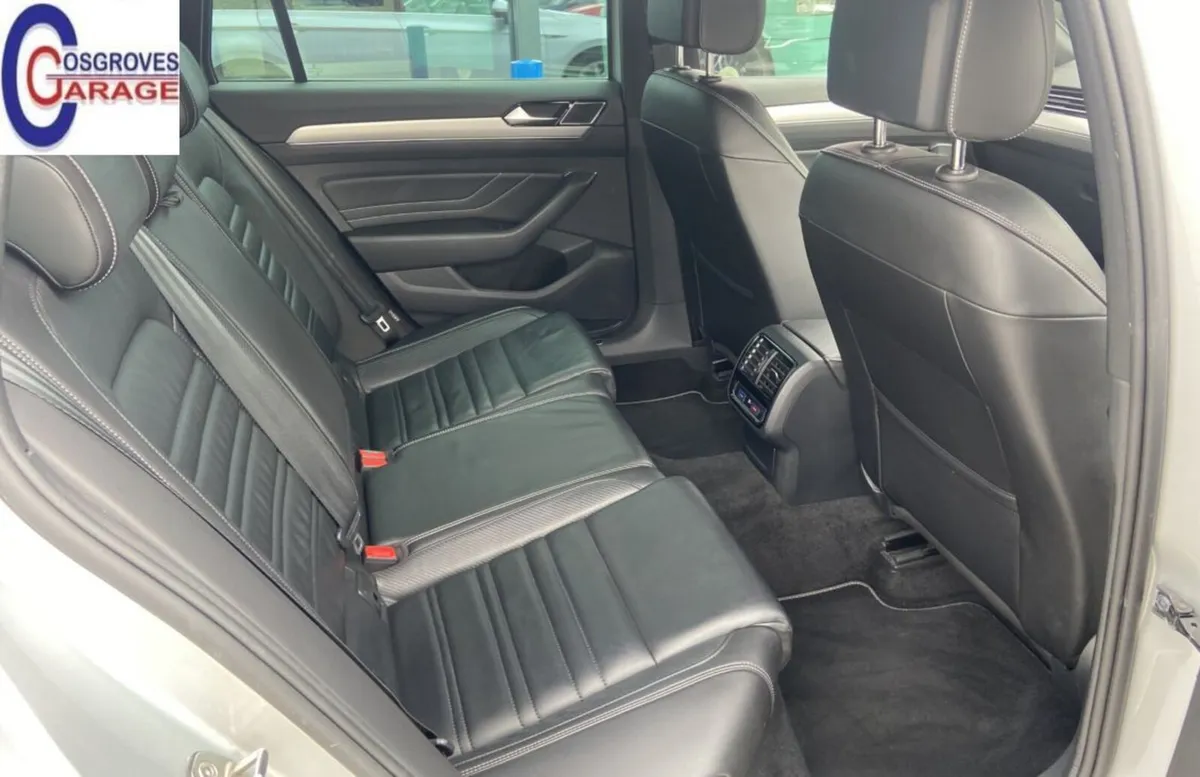 2020 Volkswagen Passat - Image 4