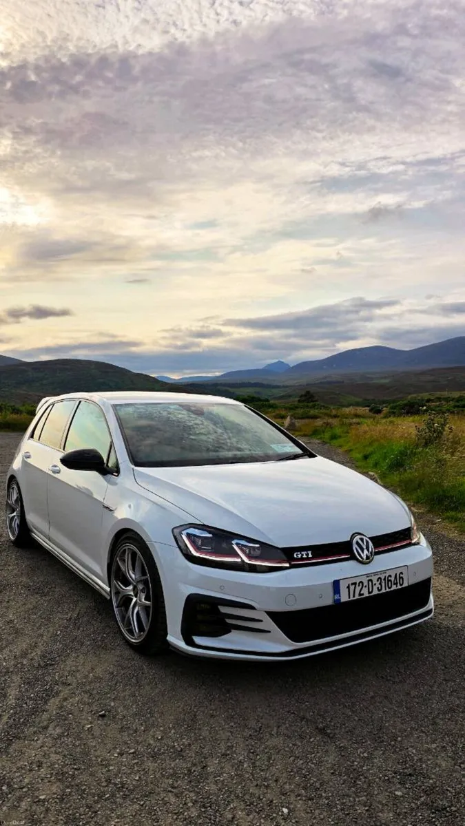 Volkswagen Golf GTI mk7.5 facelift - Image 3