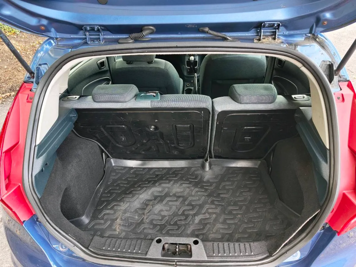 Ford fiesta 1.25 - Image 2