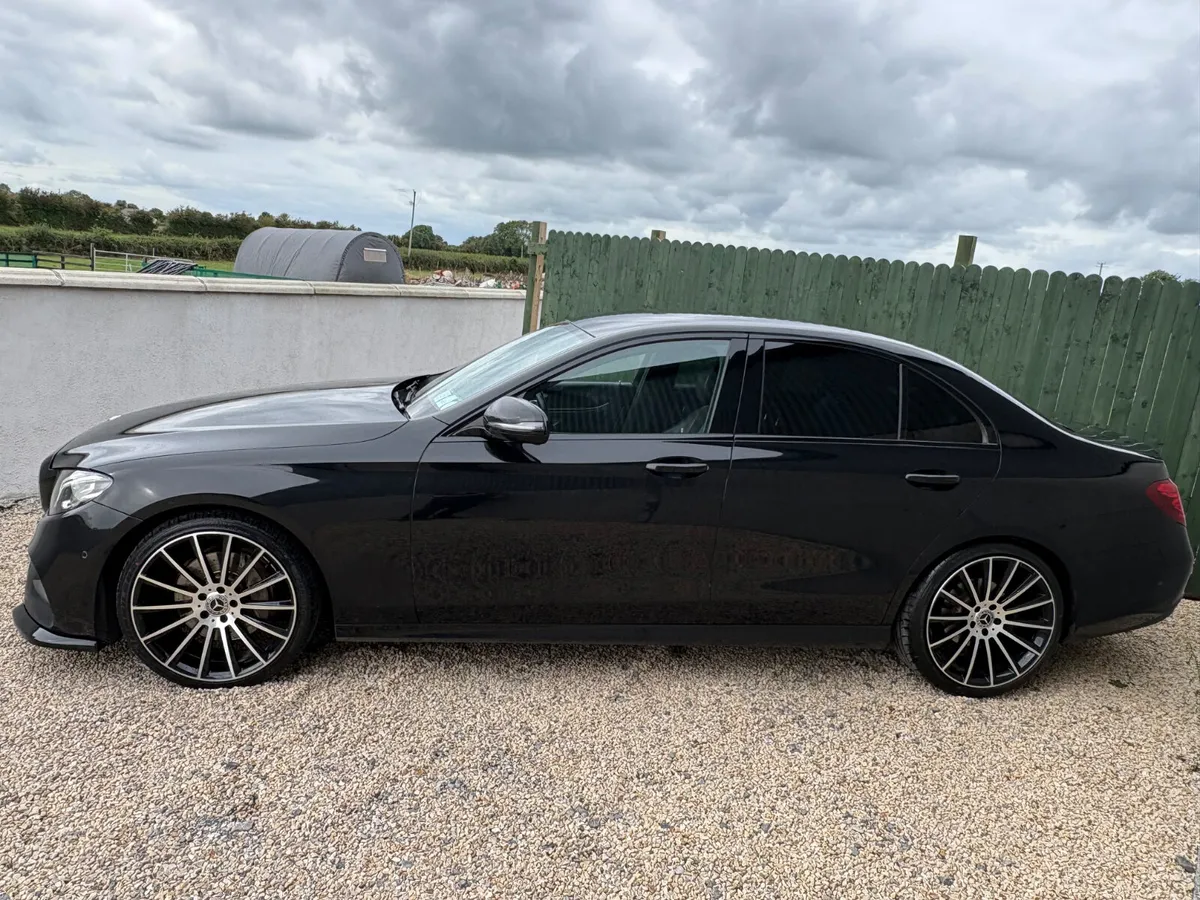 Mercedes-Benz E-Class AMG Line - Image 2