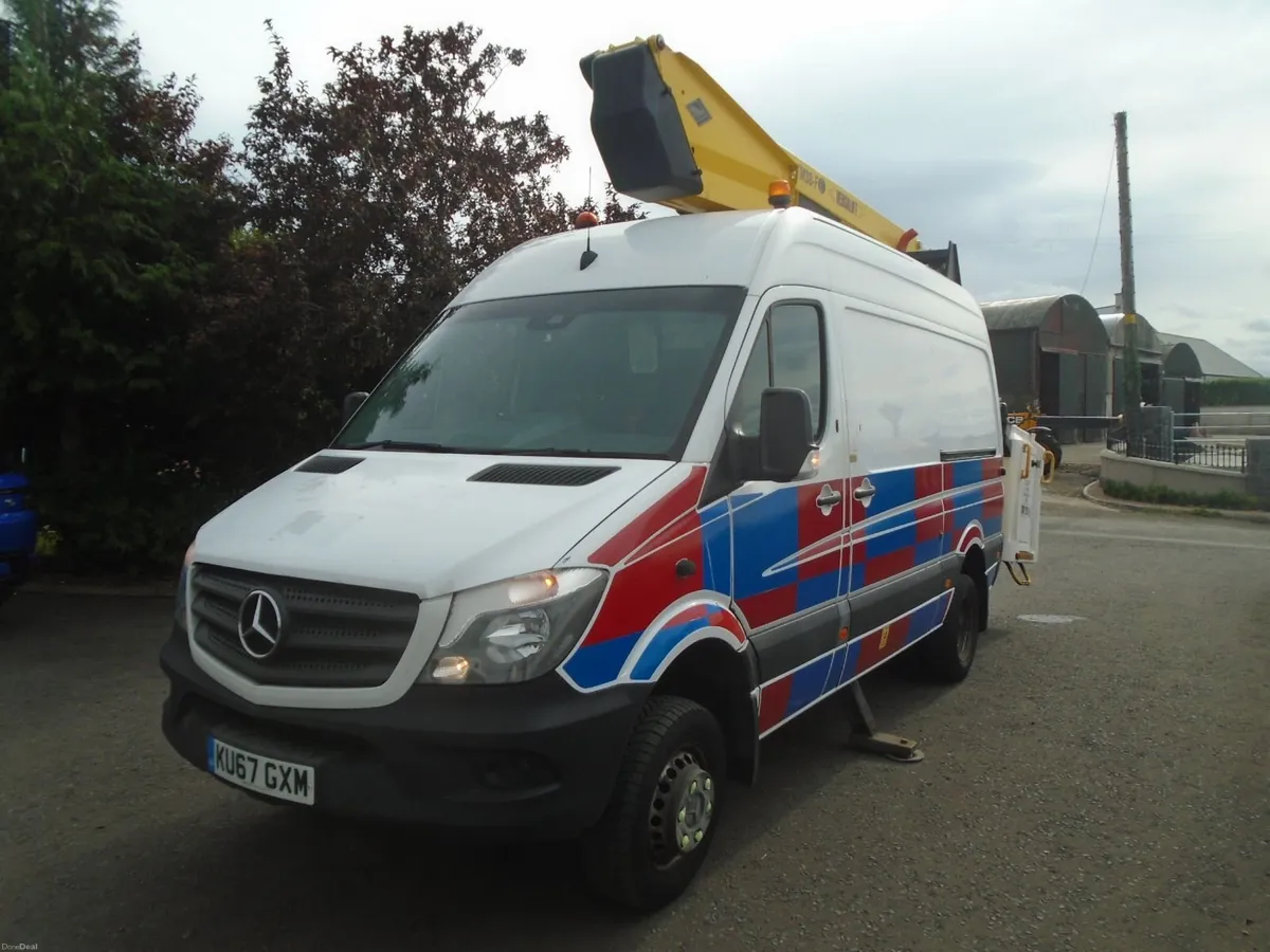 2017 Mercedes-Benz Sprinter CHERRYPICKER - Image 3