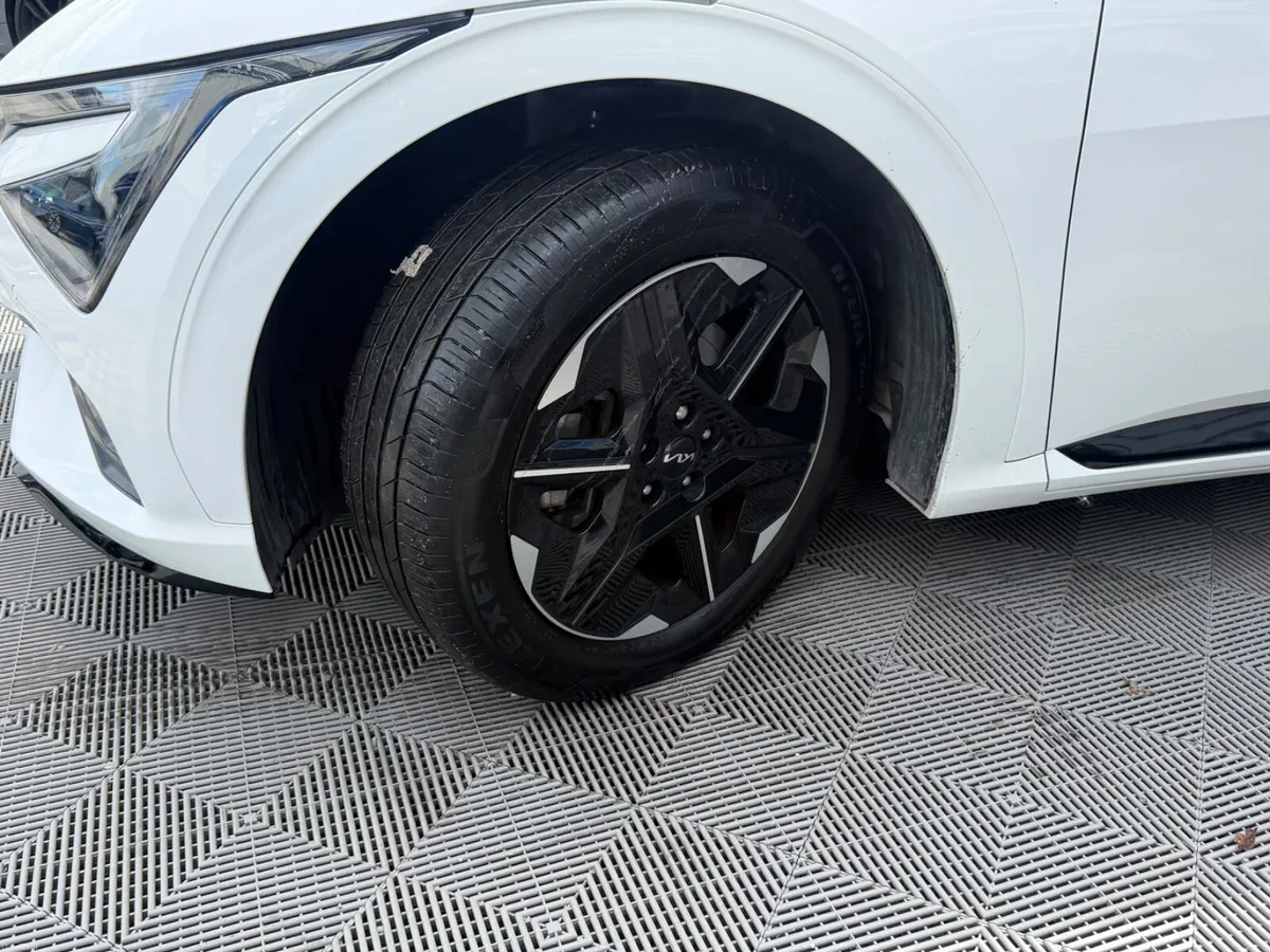 Kia EV6 GT-Linen 84Kwh - Image 6