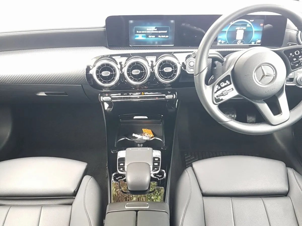 Mercedes-Benz A-Class A 180 A/T - Image 3
