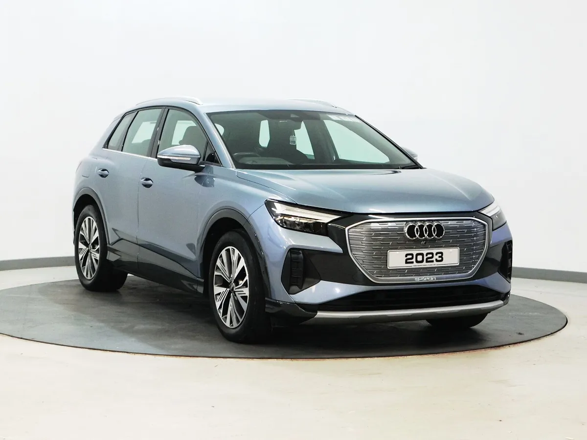 *97* 2023 Audi e-tron sport auto - Image 2