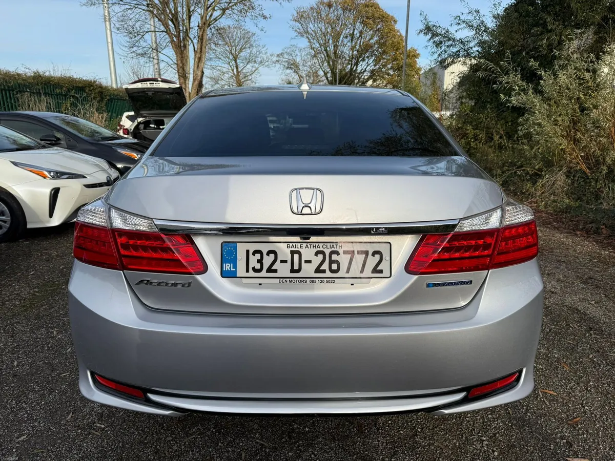 Honda Accord - Image 4