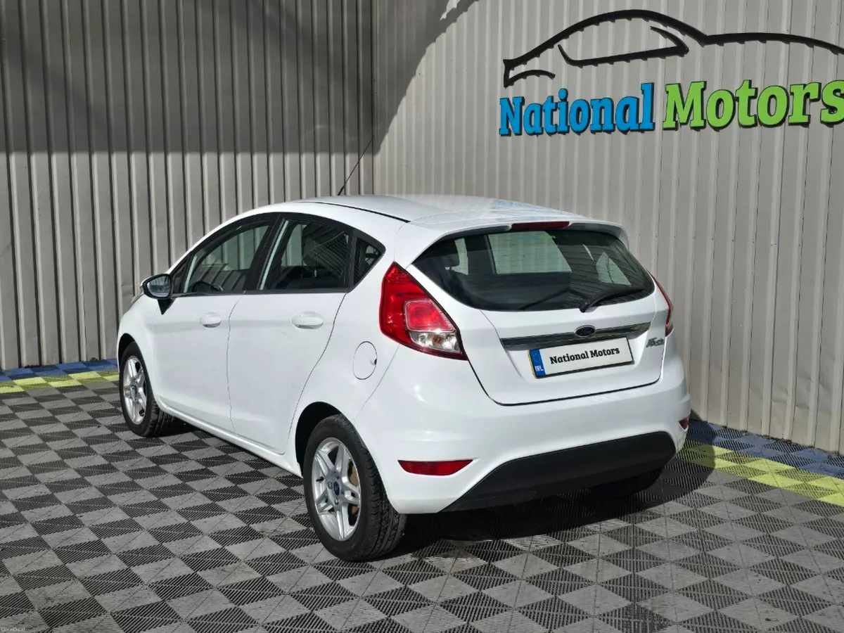2014 Ford Fiesta ZETEC 1.2 PETROL - Image 6