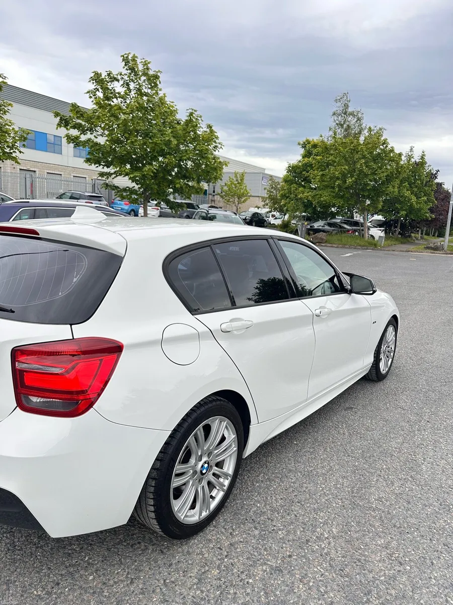 Bmw 1 series 116i Automatic - Image 3